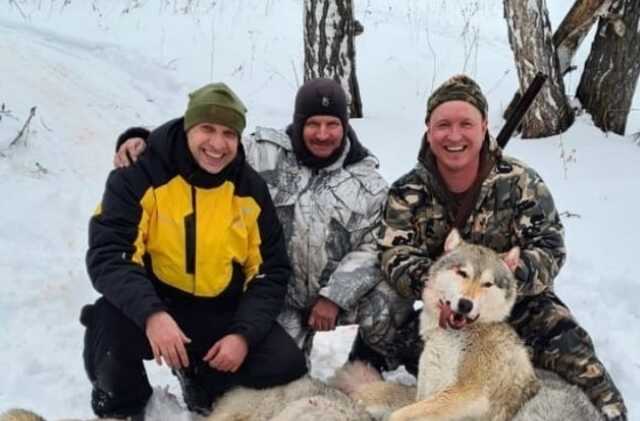 Курганский депутат Хахалов, фигурировавший в незаконной охоте на волков, сдал свой мандат