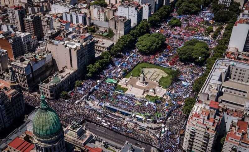 В Аргентине возникла новая волна протестов