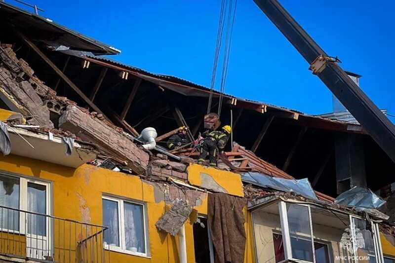 В Кизеле взорвался дом из-за алкогольного инцидента