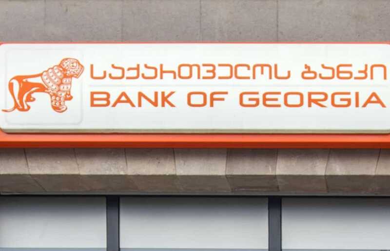 Сбой в "Золотой короне" задерживает переводы в Bank of Georgia