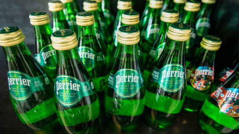 Nestle рассматривает возможность закрытия завода Perrier после очередного обнаружения фекальных бактерий