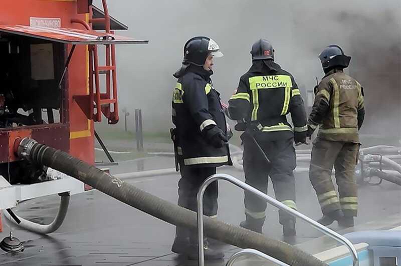 В Химках вспыхнул пожар в Николаевских банях