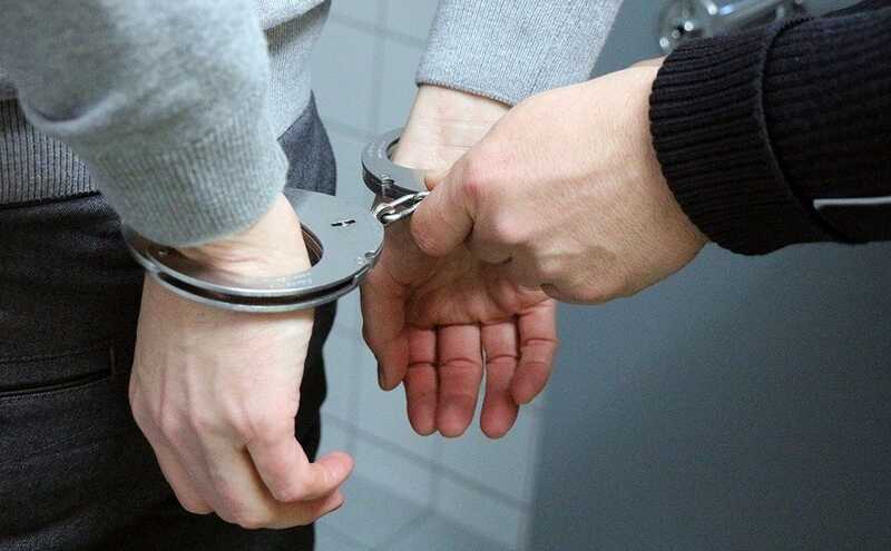 Отчим-насильник в Перми годами унижал и избивал семью: его задержали после попытки утопить ребенка
