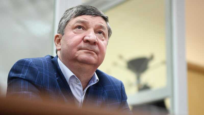 Бывшему заместителю начальника Генштаба Халилу Арсланову грозит 19 лет за мошенничество с оборонзаказом