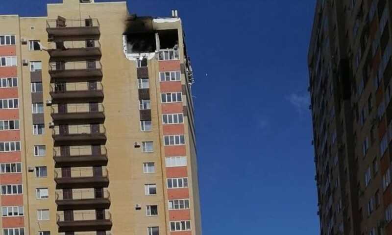 Женщину госпитализировали после сильного взрыва в доме в Ставрополе