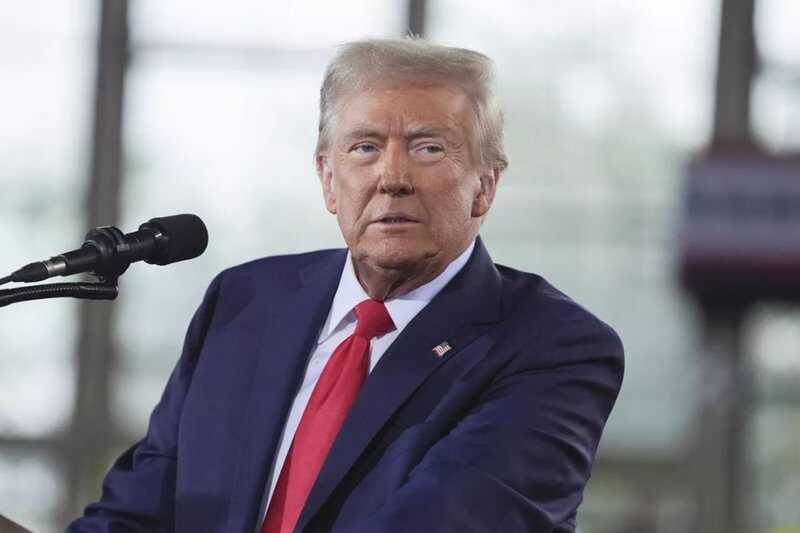 Суд приостановил тарифы Трампа, обвинив президента США в превышении полномочий
