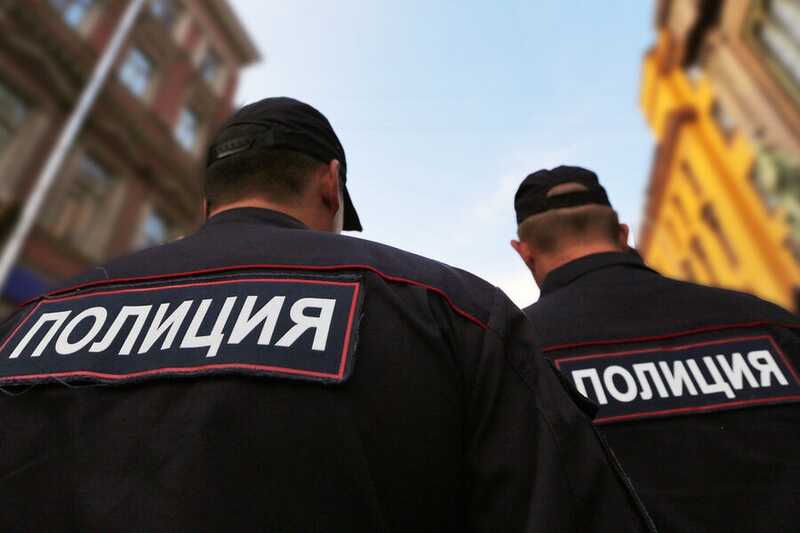 Суд Кубани приговорил полицейских к тюремным срокам за избиение мужчины стулом