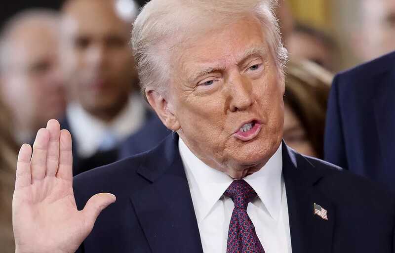 В Белом доме обсуждают возможный отказ Трампа от дипломатии и поставок оружия Украине