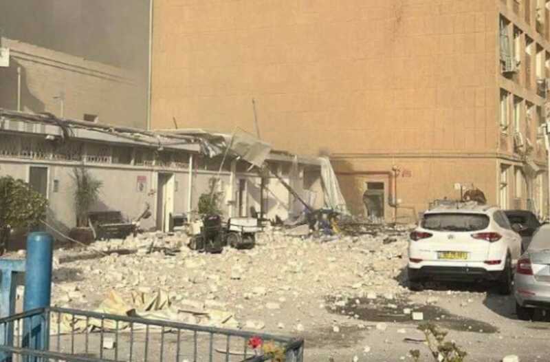 В Израиле показали безопасные комнаты, которые остались невредимыми после нападения