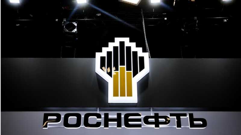 Британские власти сообщили о схемах обхода санкций с участием азербайджанских трейдеров Роснефти