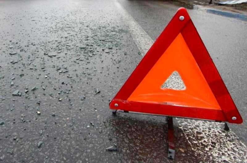 Водитель такси спровоцировал ДТП на юго-западе Москвы