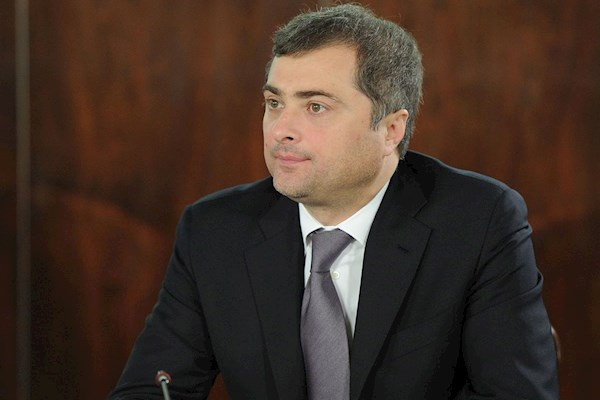 Сурков находится под угрозой "посадки" - СМИ