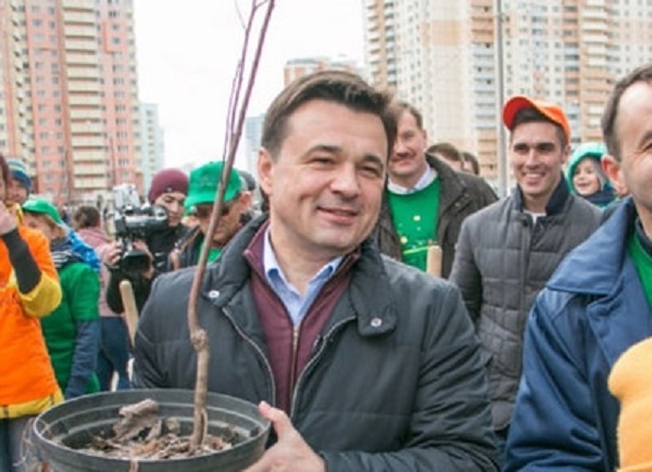 Свалка в Коломне пропахлась «Лучком»