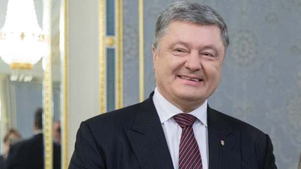 Порошенко проводит закрытый уикенд на Херсонщине